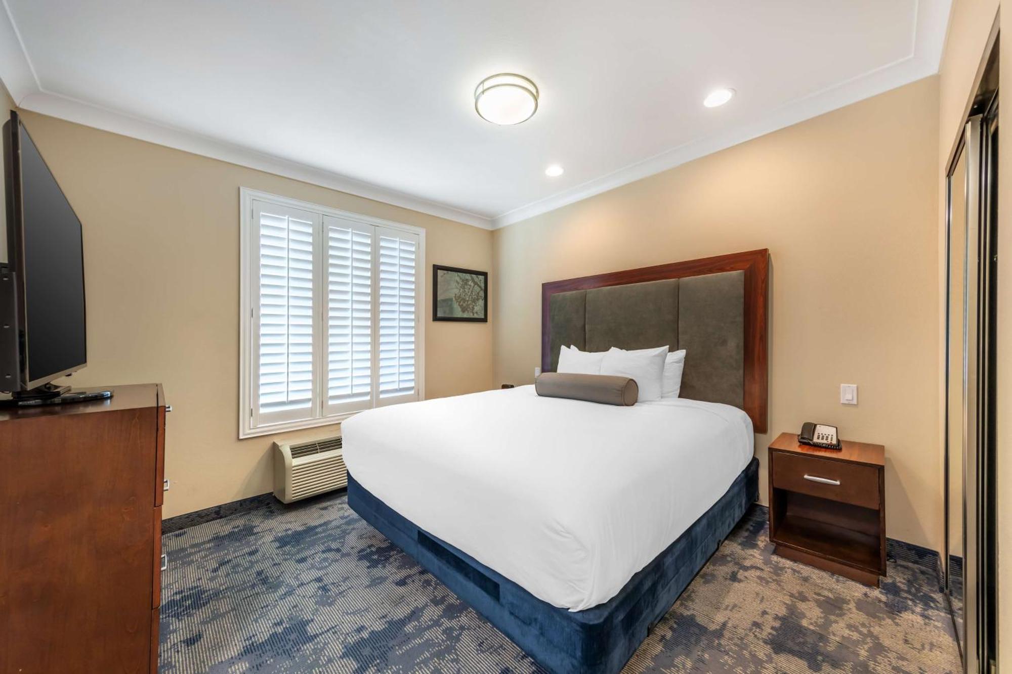 Best Western Plus Avita Suites Torrance Exterior photo