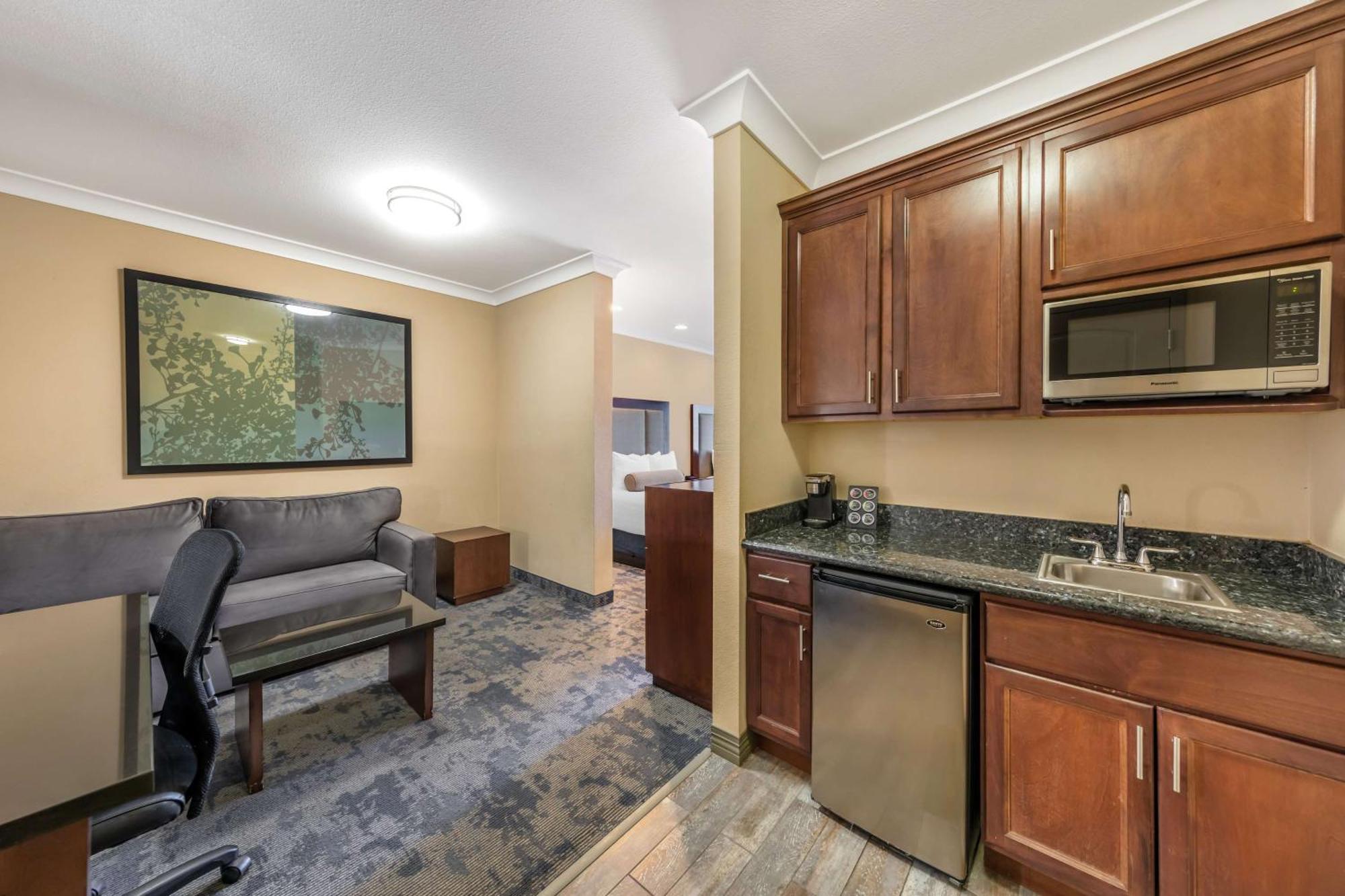 Best Western Plus Avita Suites Torrance Exterior photo