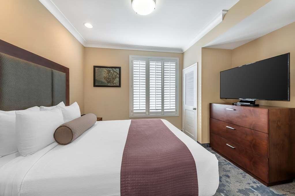 Best Western Plus Avita Suites Torrance Room photo
