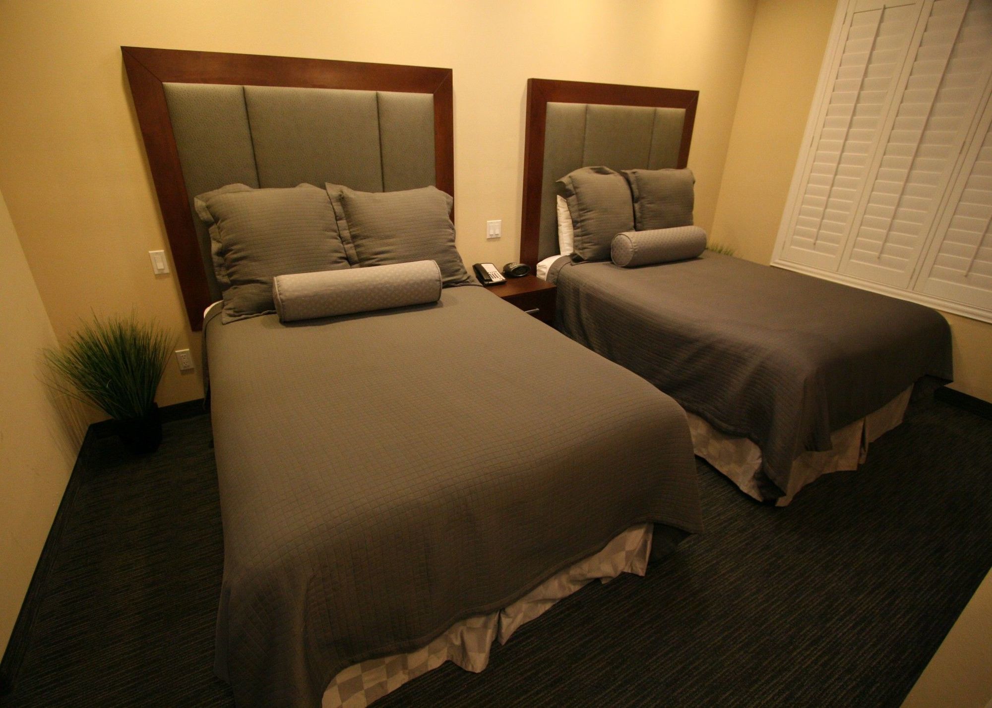 Best Western Plus Avita Suites Torrance Exterior photo