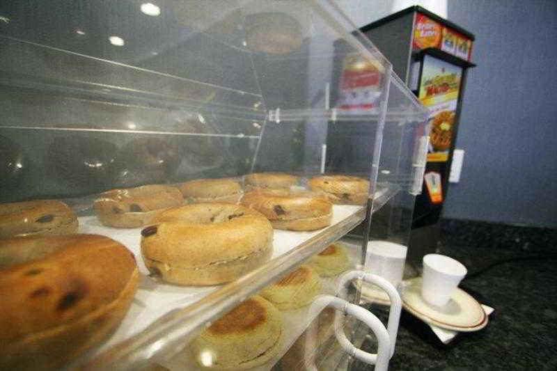 Best Western Plus Avita Suites Torrance Restaurant photo